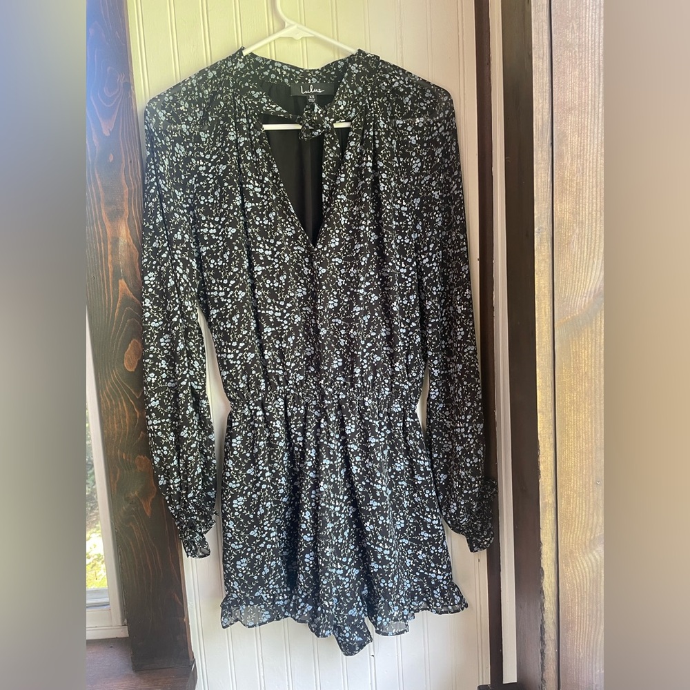 Black and White Floral Long Sleeve Romper